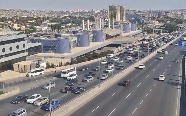 Bakının bəzi yollarında tıxac yaranıb – SİYAHI Bakının bəzi yollarında tıxac yaranıb – SİYAHI