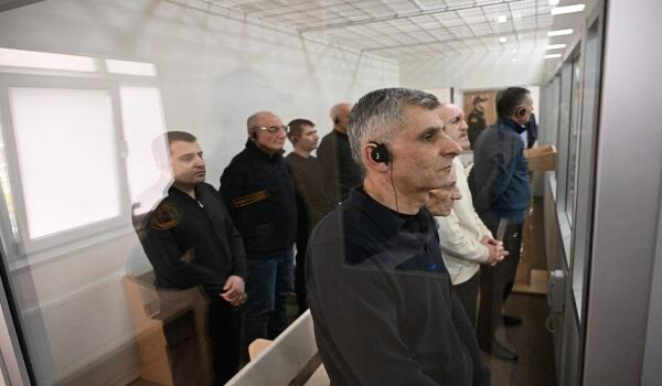 Ermənilər Bakı məhkəməsindən bəraət almaq istəyir…