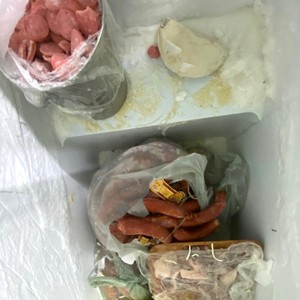Novxanıda 6 nəfər pizzadan zəhərlənib, obyektdə ciddi pozuntular aşkar edilib