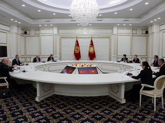 Qırğızıstan Prezidenti Hakan Fidanla regional məsələləri müzakirə edib