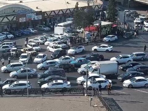 Bu yollarda tıxac var