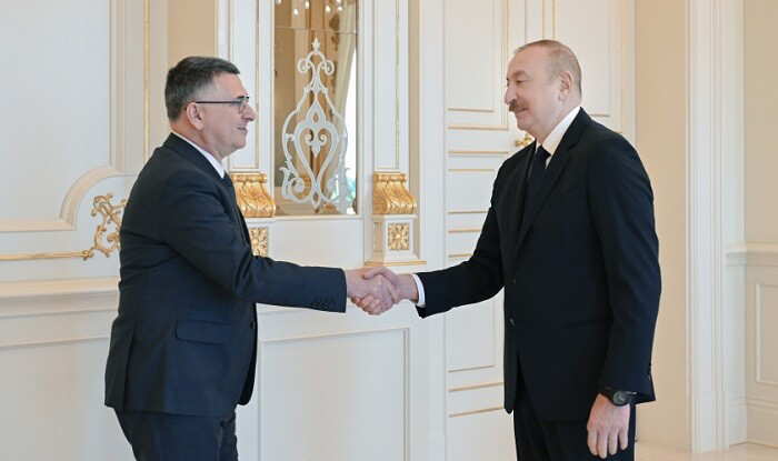İlham Əliyev Gideon Saarı qəbul etdi
