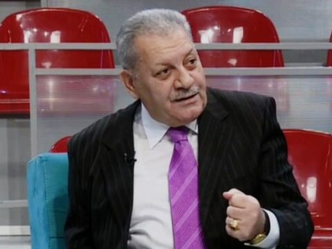 “Müğənnilərin nəinki səsləri, geyimləri də kasaddır, oxumaq üçün səhnəyə çıxmırlar ki…”