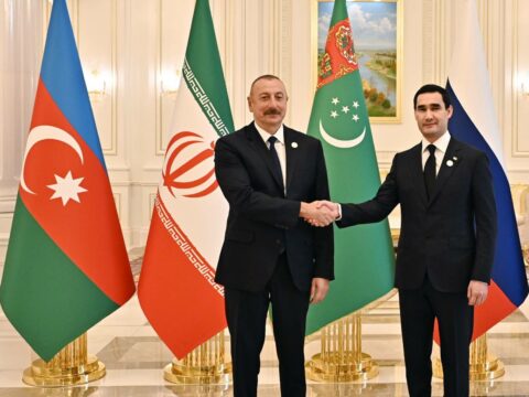 İlham Əliyev türkmənistanlı həmkarını təbrik etdi