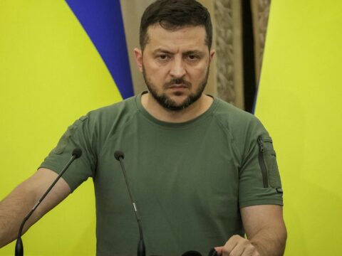 Zelenski Alen Delona müsahibə verib