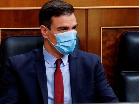 Baş nazir virusa yoluxdu