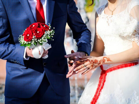 18 yaşlı bəy-gəlinlərimiz…