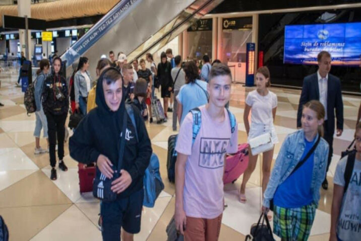 Ukraynadan Azərbaycana 29 uşaq gətirilib