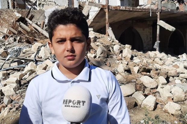 Gəncə terrorunda valideynlərini itirən azyaşlı: “Ermənilər mənim kimi çox uşaqları yetim qoyublar” Gəncə terrorunda valideynlərini itirən azyaşlı: “Ermənilər mənim kimi çox uşaqları yetim qoyublar”
