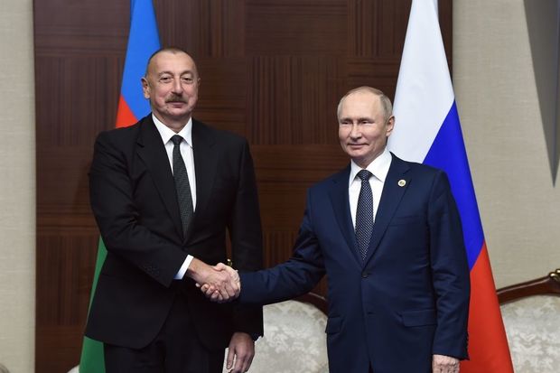 İlham Əliyevin Astanada Vladimir Putinlə görüşü baş tutub İlham Əliyevin Astanada Vladimir Putinlə görüşü baş tutub