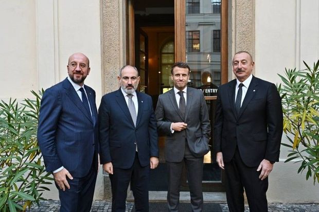 Praqa görüşü: Paşinyan bölgəyə Rusiyaya qarşı qüvvə gətirir