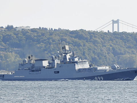 “Sevastopol buxtasında Rusiya gəmilərinə kim hücum edib?”