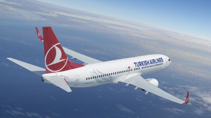 Türkiyədə təyyarə təcili eniş etdi Türkiyədə təyyarə təcili eniş etdi