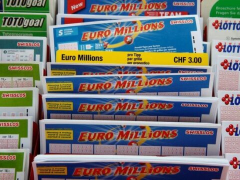 Fransa sakini lotereyada 160 milyon avro udub