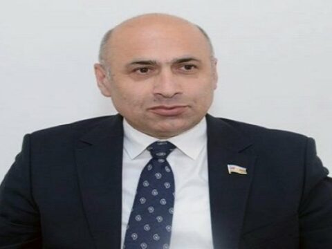 Bayrağımız mənliyimizdir, kimliyimizdir, mövcudluğumuzdur!