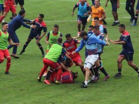 Azərbaycan çempionatının oyununda DAVA