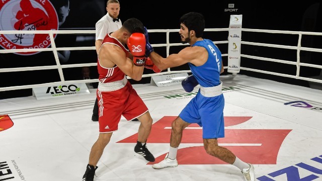 7 boksçumuz finala yüksəldi 7 boksçumuz finala yüksəldi