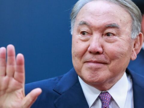 Nazarbayev də Tokayevin andiçməsinə gəldi