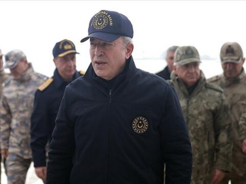 Hulusi Akar İraq sərhədində yoxlamalar aparır