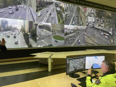 DİN 150-dən çox kəsişmədə hərəkəti tənzimləyir