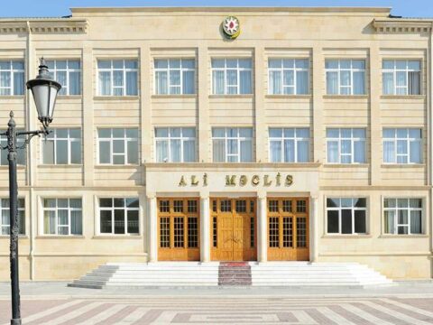 Naxçıvan Ali Məclisinin sədri hansı halda vəzifəsini itirə bilər?..