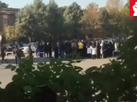 Tehranda tibb bacıları etiraz aksiyası keçirirlər