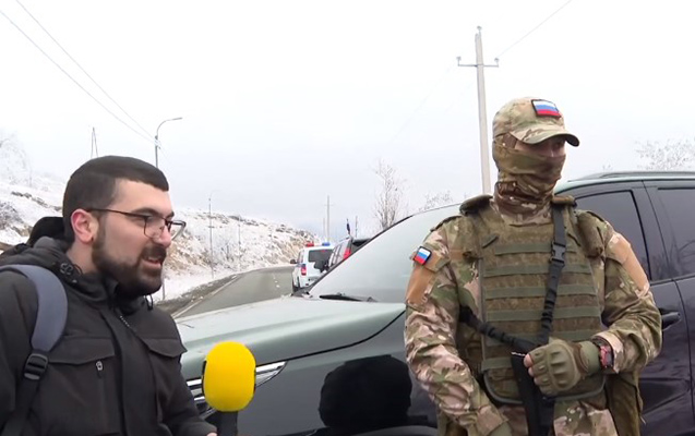 Sülhməramlılar yenə jurnalistlərə mane olmaq istədi Sülhməramlılar yenə jurnalistlərə mane olmaq istədi