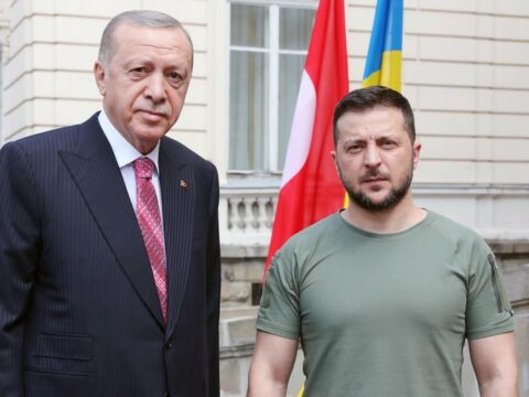 Zelenski Ərdoğana təşəkkürünü bildirib