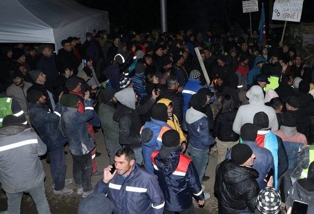 “Xarıbülbül” hoteli Xankəndi-Şuşa yolundakı aksiya iştirakçılarını qida ilə təmin edib