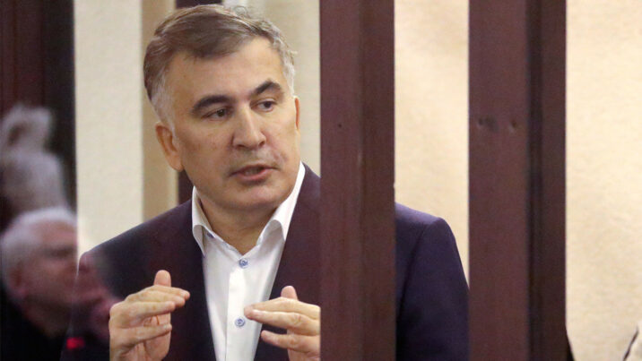 Saakaşvili aclıq aksiyasını dayandırdı Saakaşvili aclıq aksiyasını dayandırdı