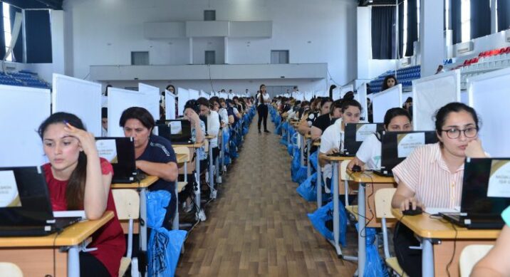 Sertifikasiyada aşağı bal toplayan müəllimlər yenidən imtahan verəcəklər Sertifikasiyada aşağı bal toplayan müəllimlər yenidən imtahan verəcəklər