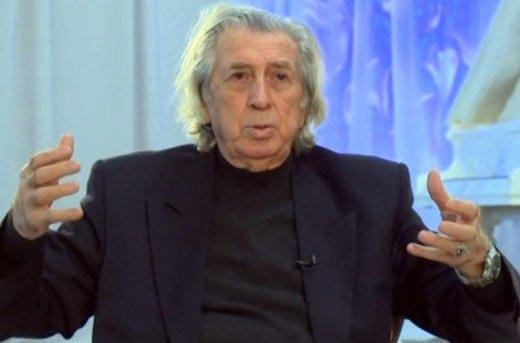 “”Arxadan vurulan zərbə” filmində “əyil” komandası gec verildiyindən ölümdən döndüm” “”Arxadan vurulan zərbə” filmində “əyil” komandası gec verildiyindən ölümdən döndüm”
