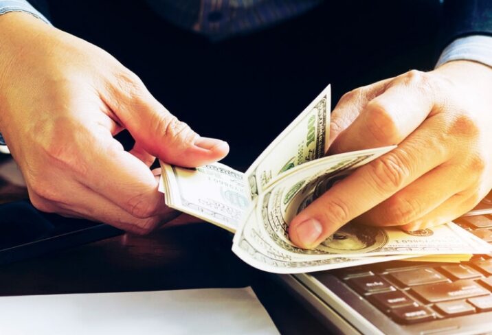 Rusiyanın ən zənginləri 93 milyard dollar itirdilər Rusiyanın ən zənginləri 93 milyard dollar itirdilər