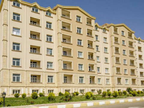 Naxçıvanda bir şəhid ailəsi və beş qaziyə yeni mənzil verilib