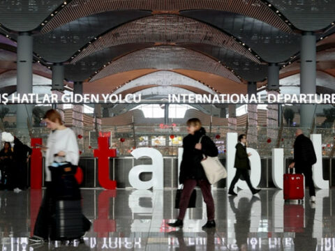 Avropada ötən ilin ən işlək hava limanı məlum oldu