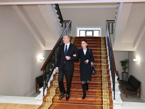 Prezident və xanımı Uşaq-Gənclər İnkişaf Mərkəzində yaradılan şəraitlə tanış olublar – FOTOLAR