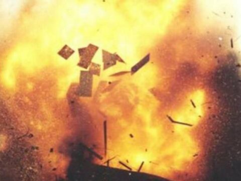 Şəmkirdə valyutadəyişmə məntəqəsinə qumbara atılması nəticəsində iki nəfər xəsarət alıb