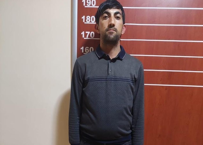 Axtarışda olan şəxs narkotiklə tutuldu Axtarışda olan şəxs narkotiklə tutuldu