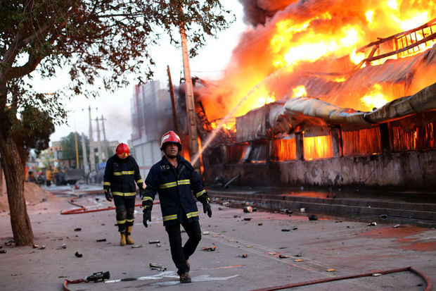 İranda fabrik yanğınında dörd nəfər ölüb İranda fabrik yanğınında dörd nəfər ölüb