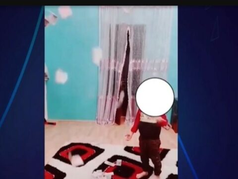 4 yaşlı bacısı oğluna siqaret çəkdirən şəxs polisə ÇAĞIRILDI