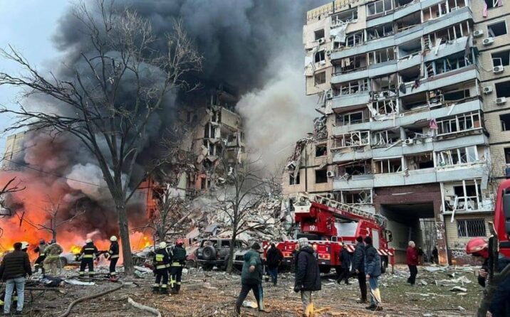 Rusiyanın Dneprə raket hücumunda 23 nəfər ölüb, 43 şəxs itkin düşüb Rusiyanın Dneprə raket hücumunda 23 nəfər ölüb, 43 şəxs itkin düşüb