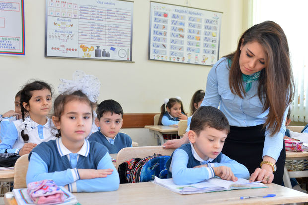 Pedaqoji işçilərin maaşı ARTDI
