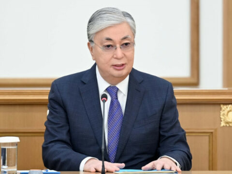 Tokayev Parlament Məclisini buraxdı – Növbədənkənar seçki TƏYİN ETDİ