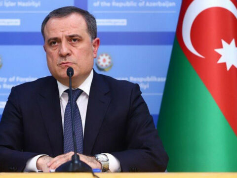 Ermənistanı yanlış mövqedən çəkinməyə çağırırıq