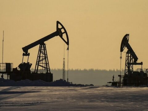 ABŞ və müttəfiqləri Rusiya neftinə iki ayrı qiymət tavanı tətbiq edəcək