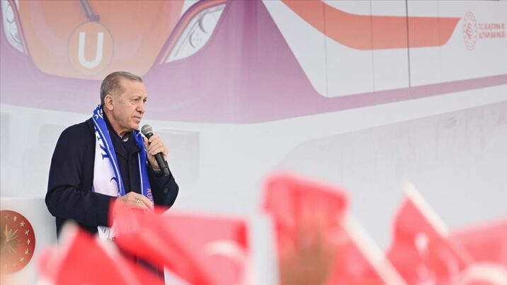 Ərdoğan Avropanın ən sürətli metro xəttinin açılışını etdi Ərdoğan Avropanın ən sürətli metro xəttinin açılışını etdi