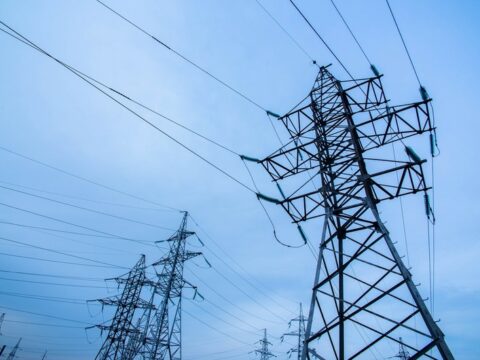 “Azərişıq” Şəmkirin iki kəndinin elektrik şəbəkəsini yenidən qurur