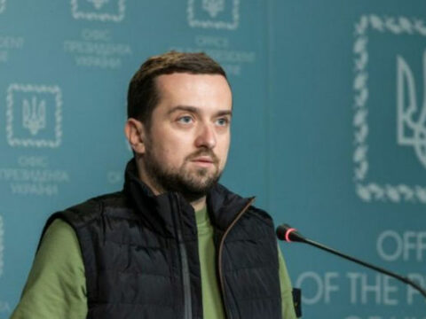 Timoşenko istefa ərizəsi yazdığını təsdiqlədi