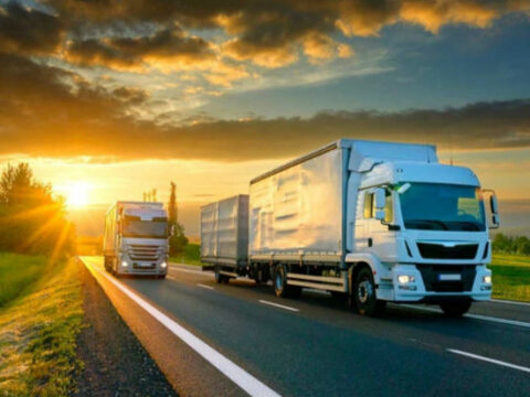 Azərbaycandan tranzit keçən nəqliyyat vasitələrinə görə yol vergisi tutulacaq