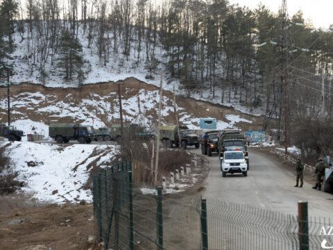 Sülhməramlılara məxsus 7 maşın aksiya ərazisindən keçdi